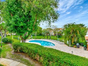 103 Yacht Club Way 206, Hypoluxo FL 33462