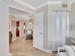 103 Yacht Club Way 206, Hypoluxo FL 33462