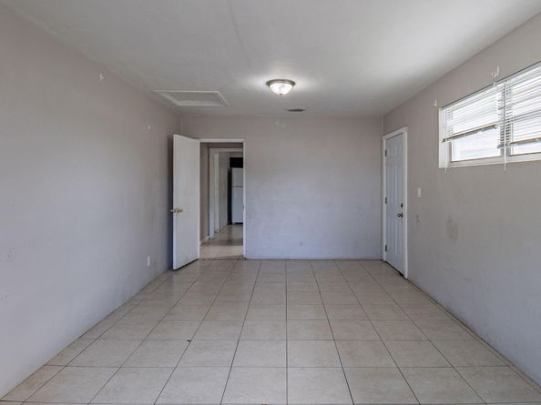 404 NW 5th Ave, Boynton Beach FL 33435