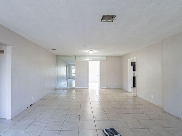 404 NW 5th Ave, Boynton Beach FL 33435