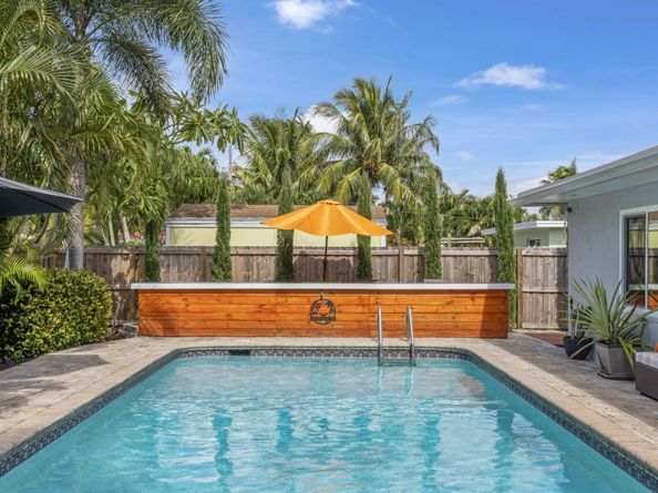 2701 SW 6th Street, Boynton Beach FL 33435