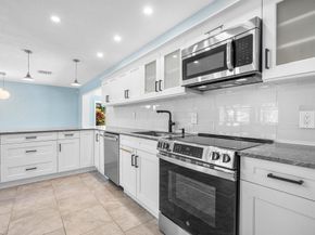 2701 SW 6th Street, Boynton Beach FL 33435