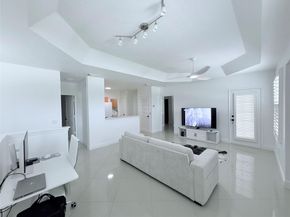 805 Belmont Pl 805, Boynton Beach FL 33436