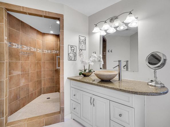 4141 NE 16th Avenue, Pompano Beach FL 33064