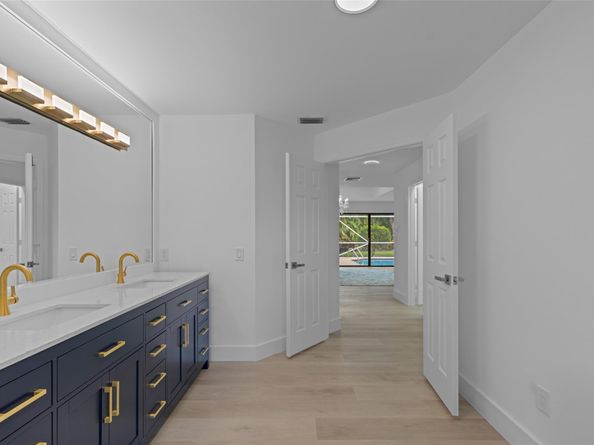 21913 Old Bridge Trl, Boca Raton FL 33428