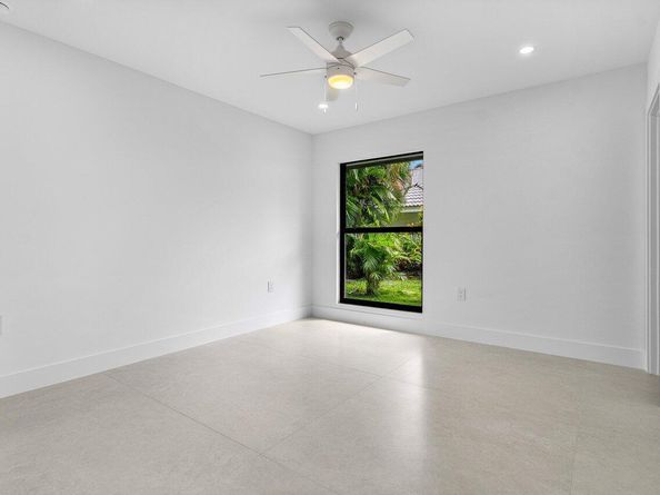 16741 Rose Apple Drive, Delray Beach FL 33445