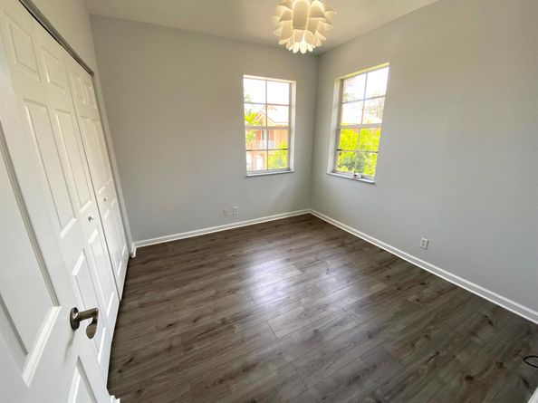 3261 Scarletta Drive, Riviera Beach FL 33404