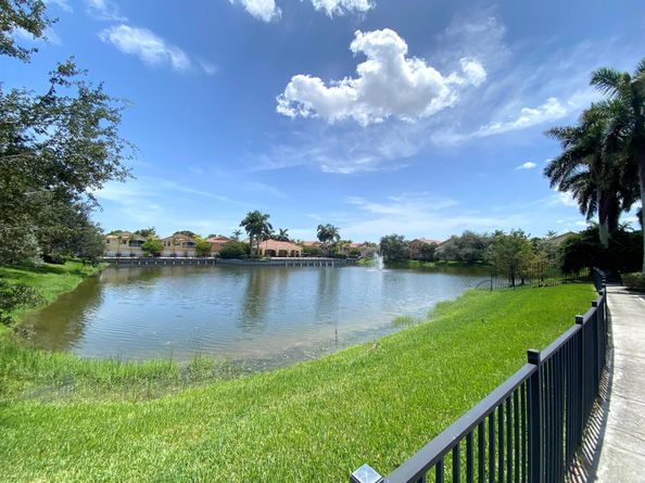 3261 Scarletta Drive, Riviera Beach FL 33404