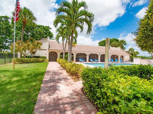 9165 SW 14th Street 1304, Boca Raton FL 33428