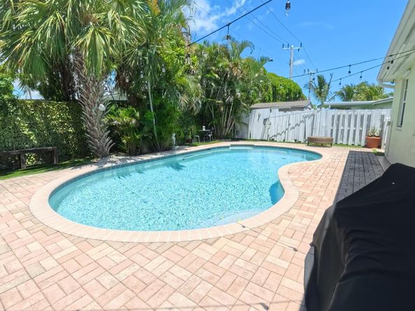 1123 SE 2nd Avenue Avenue, Deerfield Beach FL 33441