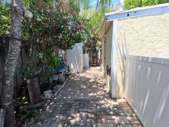 1123 SE 2nd Avenue Avenue, Deerfield Beach FL 33441