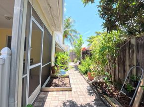 1123 SE 2nd Avenue Avenue, Deerfield Beach FL 33441