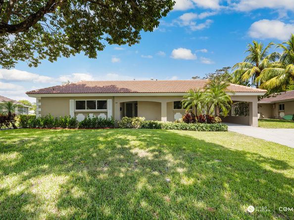 3011 N Palm Aire Drive, Pompano Beach FL 33069