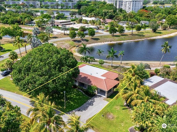 3011 N Palm Aire Drive, Pompano Beach FL 33069