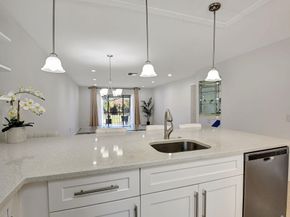 8315 Casa Del Lago F, Boca Raton FL 33433