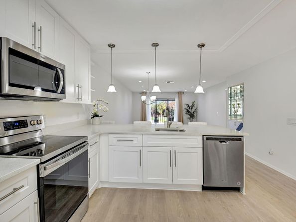 8315 Casa Del Lago F, Boca Raton FL 33433