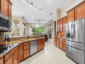 911 Forest Glen Lane, Wellington FL 33414