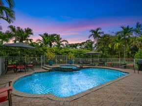 911 Forest Glen Lane, Wellington FL 33414