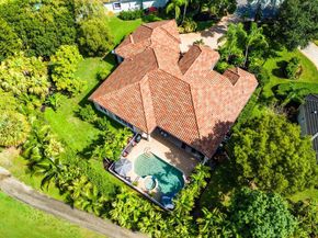 911 Forest Glen Lane, Wellington FL 33414