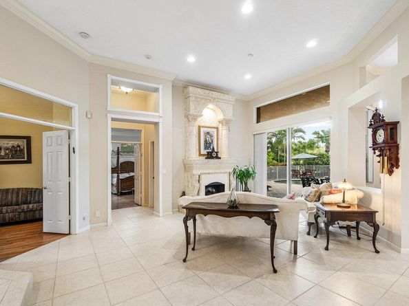 911 Forest Glen Lane, Wellington FL 33414