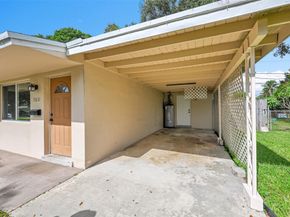 5031 SW 94th Way, Cooper City FL 33328