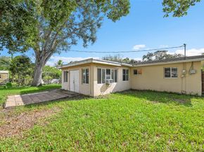 5031 SW 94th Way, Cooper City FL 33328