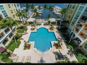 806 E Windward Way 405, Lantana FL 33462