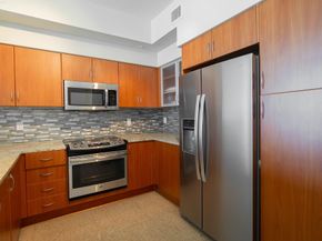 806 E Windward Way 405, Lantana FL 33462