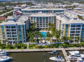 806 E Windward Way 405, Lantana FL 33462