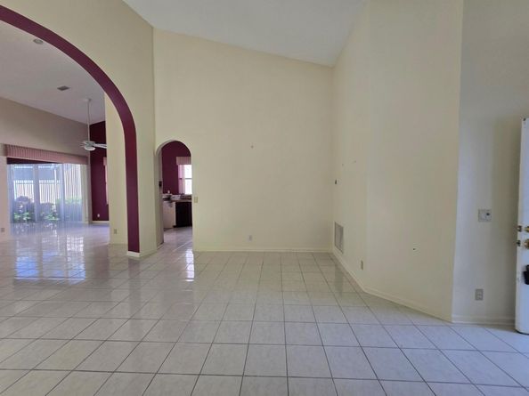 8384 Horseshoe Bay Road, Boynton Beach FL 33472