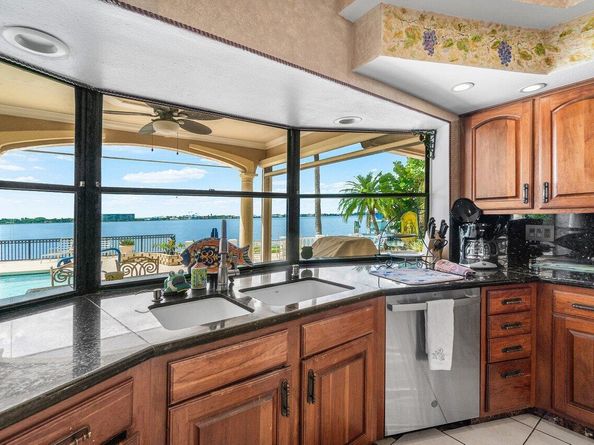 1010 Pine Point Road, Singer Island FL 33404