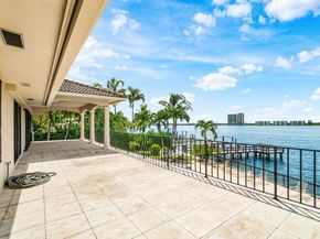 1010 Pine Point Road, Singer Island FL 33404