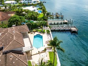 1010 Pine Point Road, Singer Island FL 33404