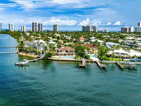 1010 Pine Point Road, Singer Island FL 33404