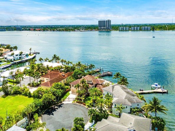 1010 Pine Point Road, Singer Island FL 33404