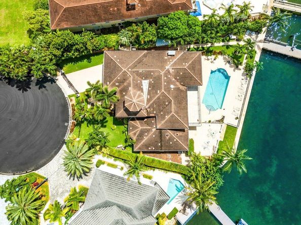 1010 Pine Point Road, Singer Island FL 33404
