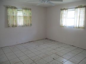 4955 NW 55th St, Tamarac FL 33319
