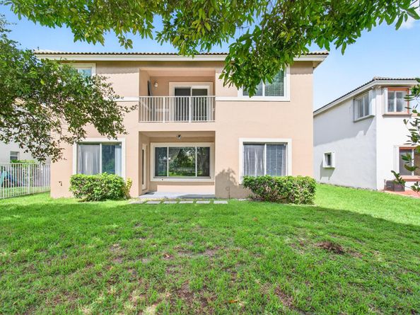 6240 NW 41st Terrace, Coconut Creek FL 33073