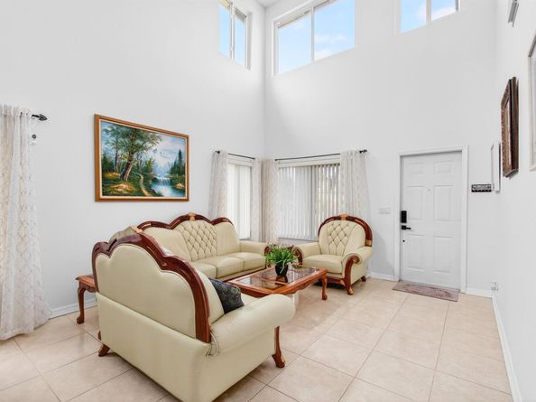 6240 NW 41st Terrace, Coconut Creek FL 33073