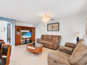 6240 NW 41st Terrace, Coconut Creek FL 33073