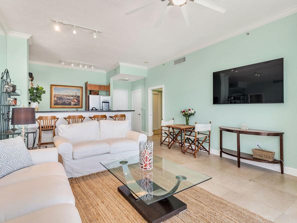 1551 N Flagler Drive Uph 10, West Palm Beach FL 33401