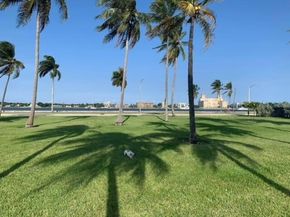 1551 N Flagler Drive Uph 10, West Palm Beach FL 33401
