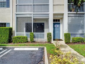 140 Cypress Club Dr 414, Pompano Beach FL 33060