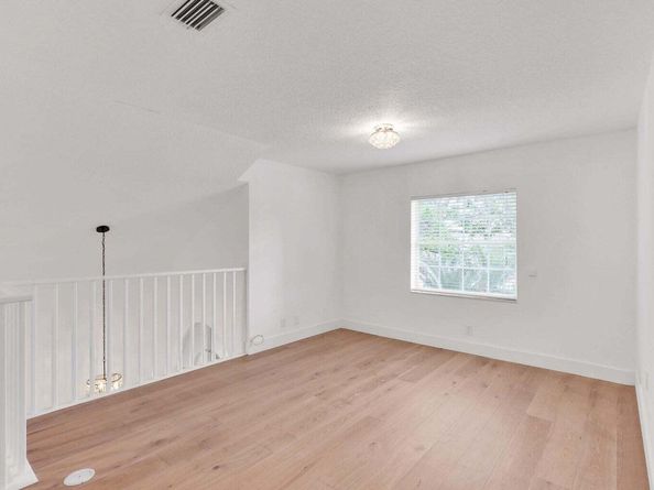 350 Eagleton Golf Drive, Palm Beach Gardens FL 33418