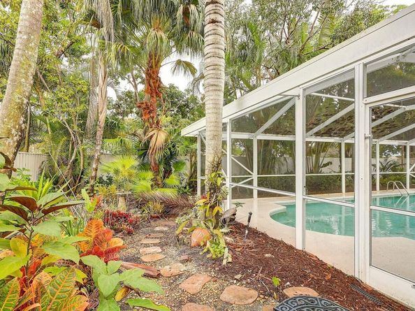 350 Eagleton Golf Drive, Palm Beach Gardens FL 33418