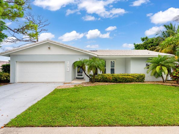 1571 SW 13th Drive, Boca Raton FL 33486