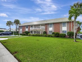 148 Yacht Club Drive 5, North Palm Beach FL 33408