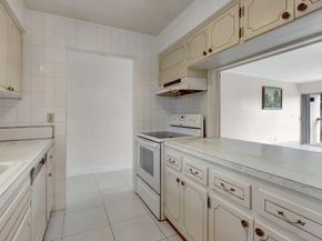 148 Yacht Club Drive 5, North Palm Beach FL 33408