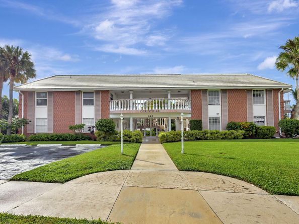 148 Yacht Club Drive 5, North Palm Beach FL 33408