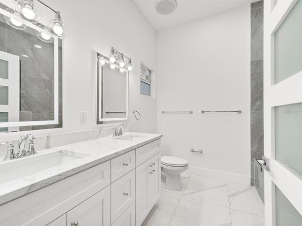 2407 NW 8th st, Fort Lauderdale FL 33311